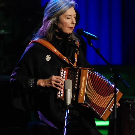 Portrait of Kate McGarrigle