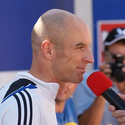 Portrait of Roland Königshofer