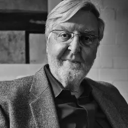 Portrait of Ken Scarlett