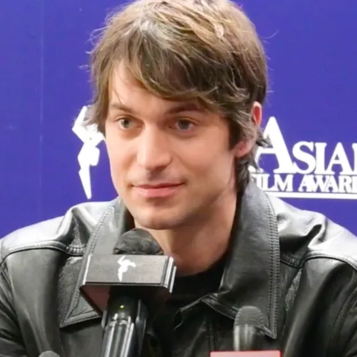 Portrait of Lucas Bravo