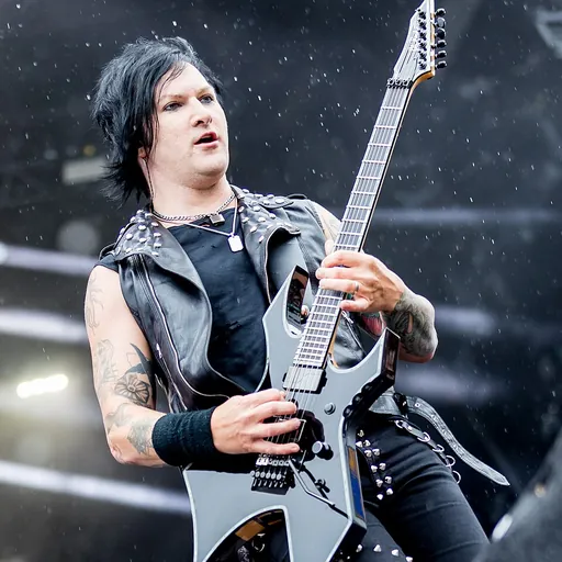 Portrait of Jinxx