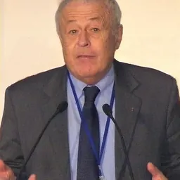 Portrait of Alain Mérieux