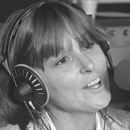 Portrait of Deirdre O'Donoghue