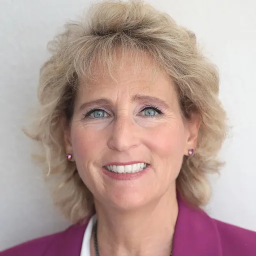Portrait of Jeanine Notter