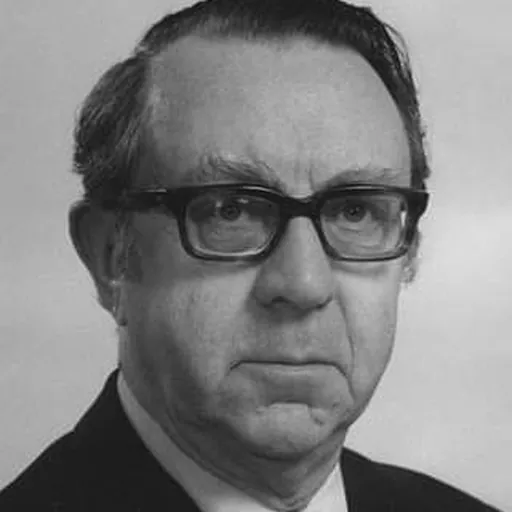 Portrait of Thede Palm