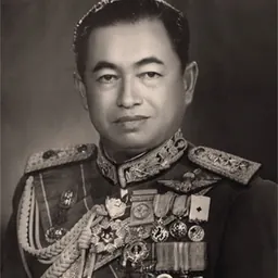 Portrait of Kris Sivara