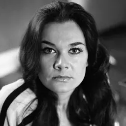 Portrait of Imogen Hassall