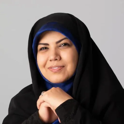 Portrait of Zahra Sheikhi