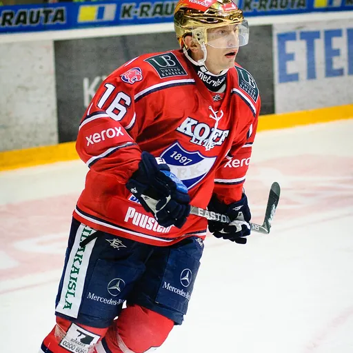 Portrait of Ville Peltonen