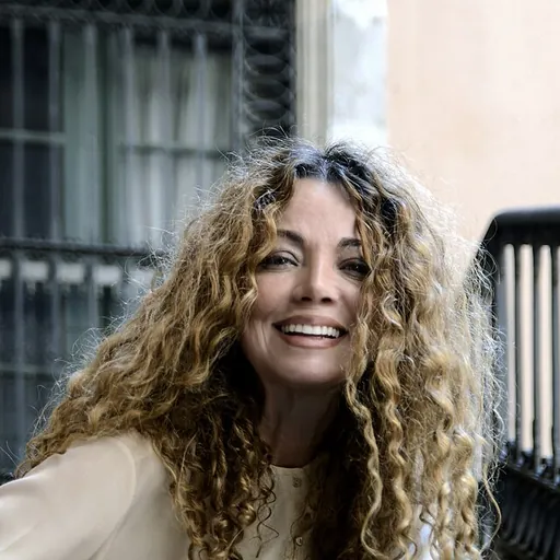 Portrait of Ángela Becerra