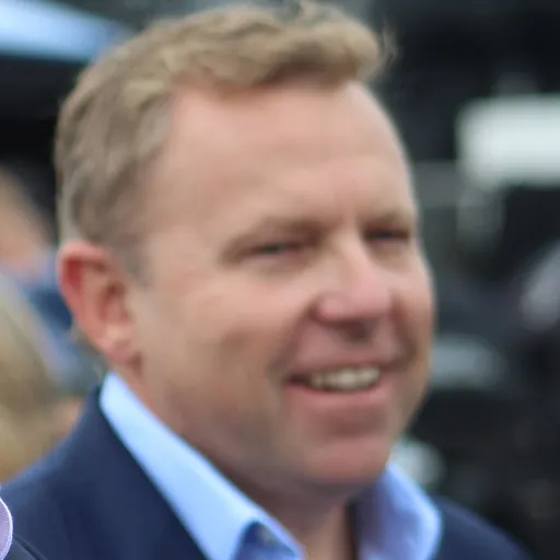 Portrait of Leigh Diffey