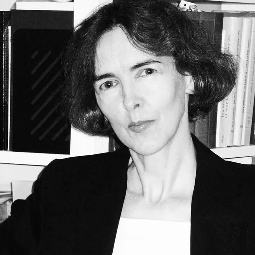 Portrait of Susanne Bobzien