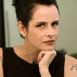 Portrait of Fernanda Young