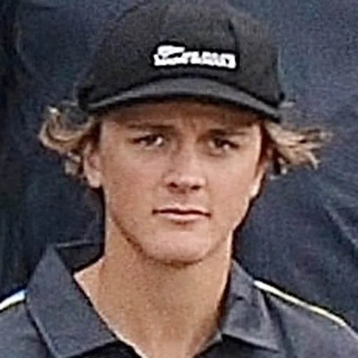 Portrait of Rhys Mariu