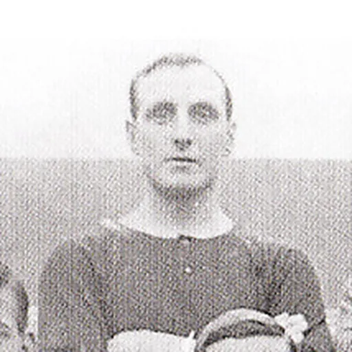 Portrait of Alex Downie