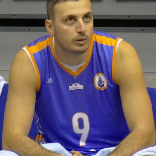 Portrait of Özkan Hayırlı