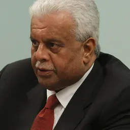 Portrait of Abdullah bin Hamad Al Attiyah