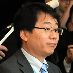 Portrait of Ikuo Yamahana