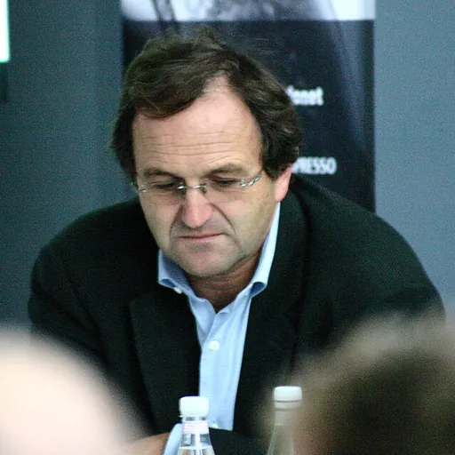 Portrait of Bertrand Cardis