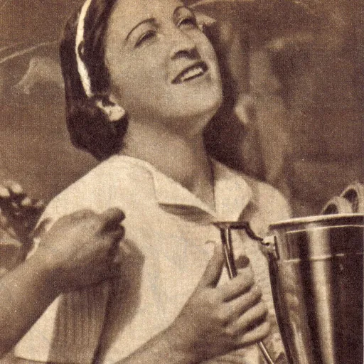Portrait of Anita Lizana
