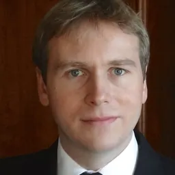 Portrait of Grant Harrold