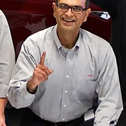 Portrait of Deepak Ahuja