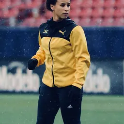 Portrait of Ashleigh Shim