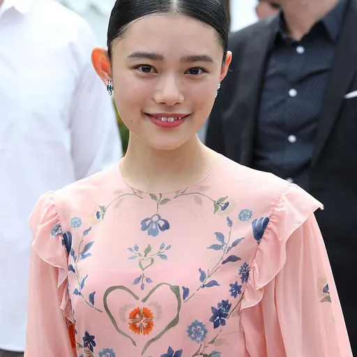 Portrait of Hana Sugisaki