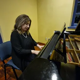 Portrait of Mariana Alandia