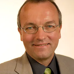 Portrait of Hans-Jürg Fehr