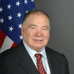 Portrait of Raul Yzaguirre