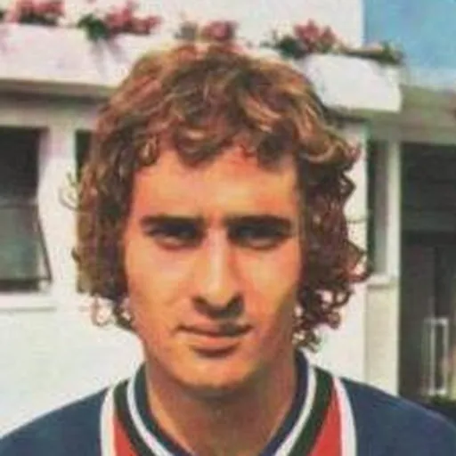 Portrait of Éric Renaut