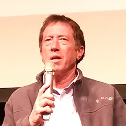 Portrait of Avi Simhon