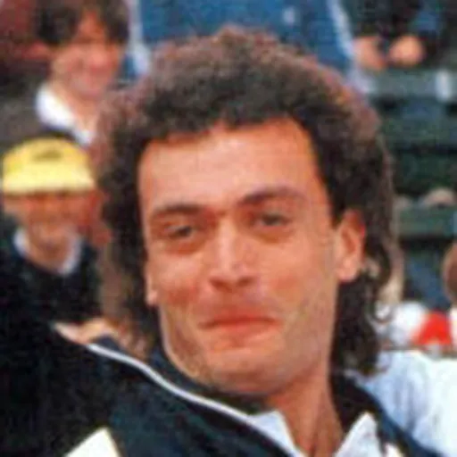 Portrait of José Luis Clerc