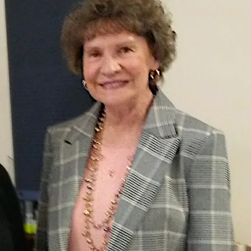Portrait of Beverly Lewis