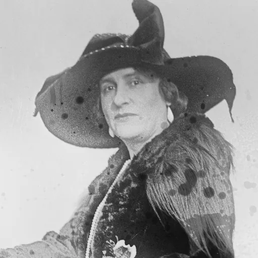 Portrait of Florence Auer