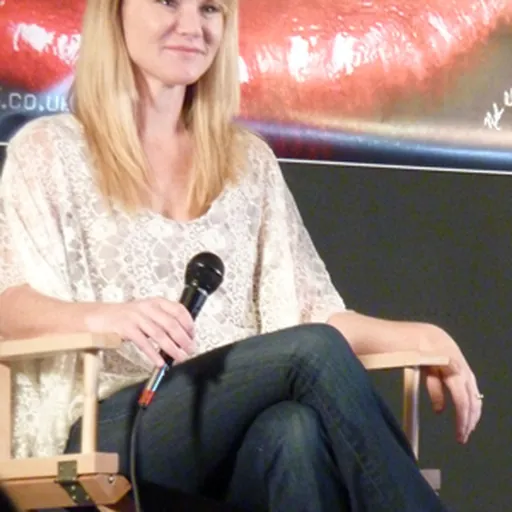 Portrait of Tara Buck