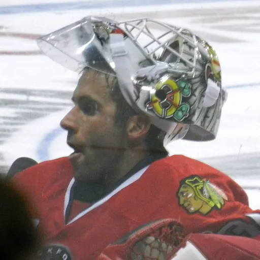 Portrait of Carter Hutton