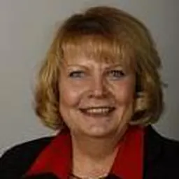 Portrait of Cindy Winckler