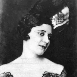 Portrait of Aurora Redondo