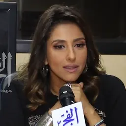 Portrait of Hanan Metaweh