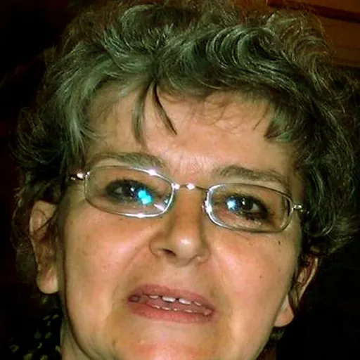 Portrait of Irina Petraș