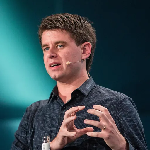 Portrait of Randall Munroe