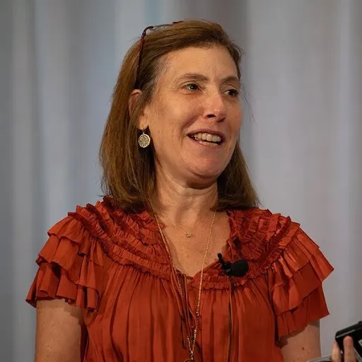 Portrait of Lisa Blatt