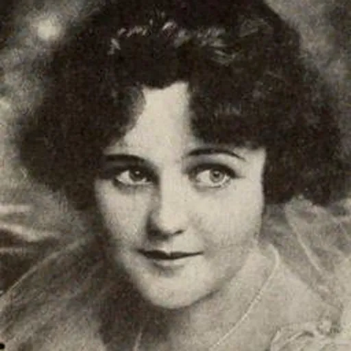 Portrait of Carol Holloway