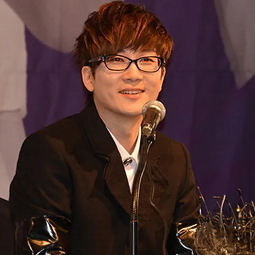 Portrait of Seo Taiji