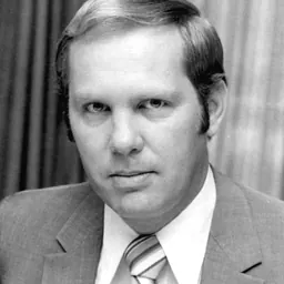 Portrait of Dennis McDonald