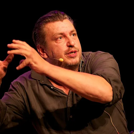 Portrait of Rob Scholte