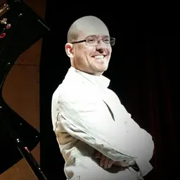 Portrait of Roberto Plano