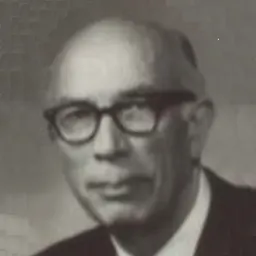 Portrait of Paul W. Manns